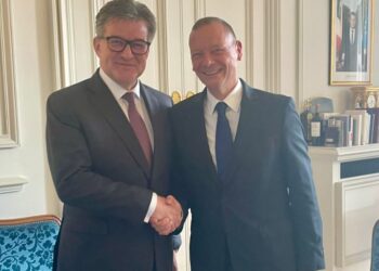 Lajçak dhe këshilltari i Macron flasin për dialogun Kosovë – Serbi