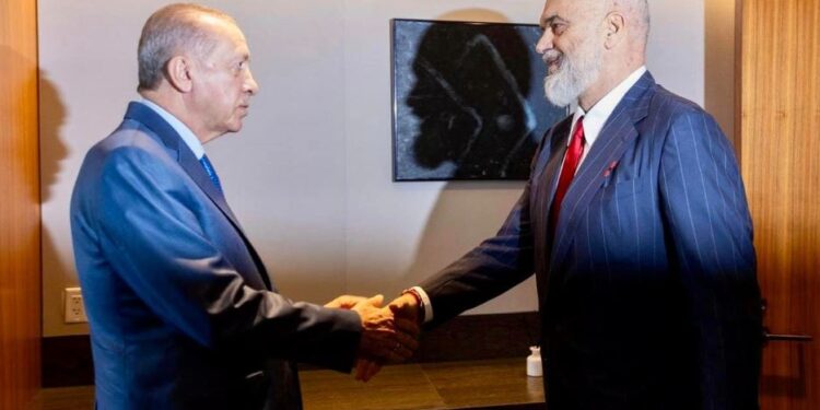 Rama e Erdogan takohen në New York