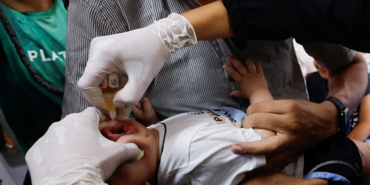 OKB nis vaksinimin e fëmijëve në Gazë kundër poliomielitit