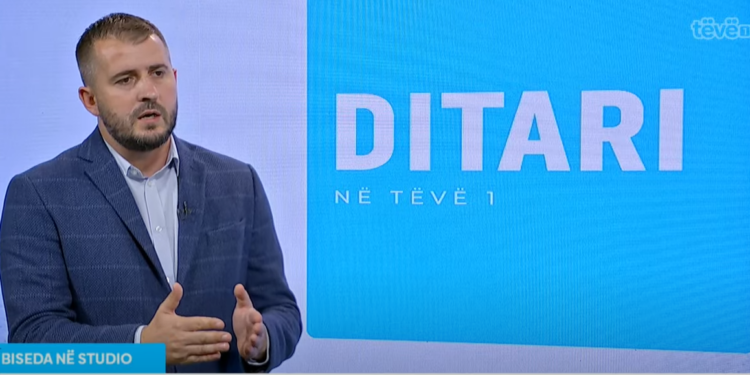 Lushtaku: Lajçak, i njëanshëm mbështet më shumë Serbinë