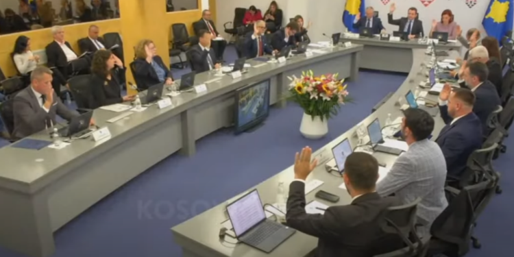 Qeveria e Kosovës emëron Bekim Hoxhen drejtor të AUV-it