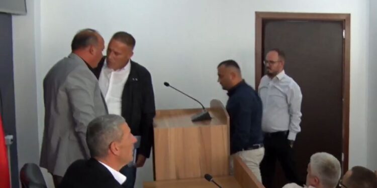 Arrestohet asambleisti i LDK-së në Podujevë për sulm fizik ndaj Shpejtim Bulliqit