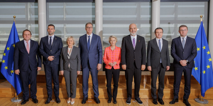 Von der Leyen pret liderët e Ballkanit Perëndimor: I përkisni Evropës