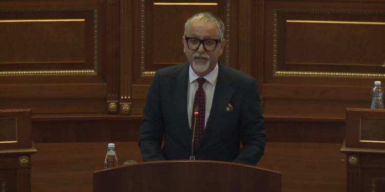 Vitia: Në 7 vjetët e fundit është hera e parë që shifra e ikjes së mjekëve është ulur