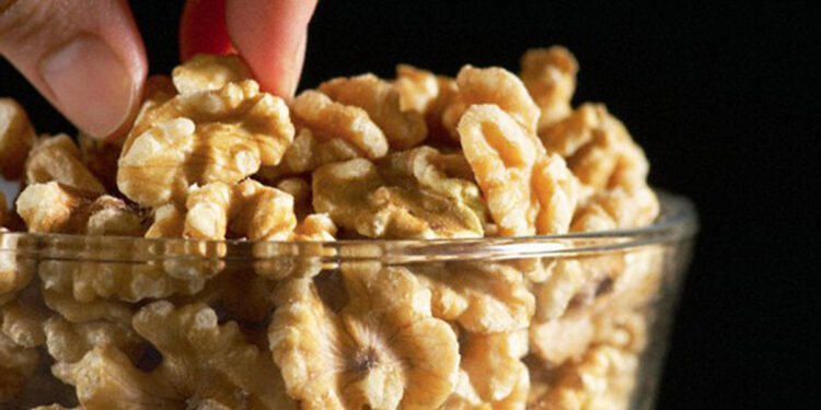 Kolesteroli i lartë dëmton kockat – Çfarë duhet të hani