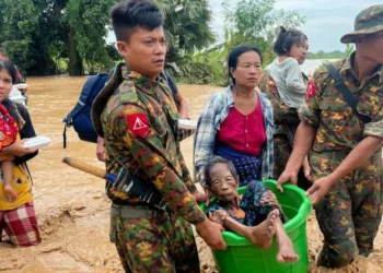 Mbi 200 njerëz të vdekur nga përmbytjet në Mianmar