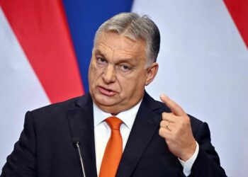 Orban anulon udhëtimet për shkak të përmbytjeve