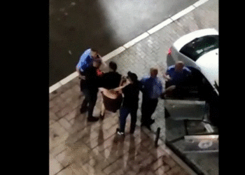 Sulmuan zyrtarët policorë, arrestohen katër persona në veri të Mitrovicës