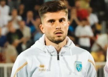 Elvis Rexhbeçaj reagon pas debutimit me Kosovën, ka një mesazh për tifozët