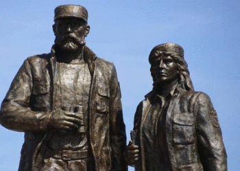 Osmani: Xhevë e Fehmi Lladrovci gardianë të lirisë së Kosovës