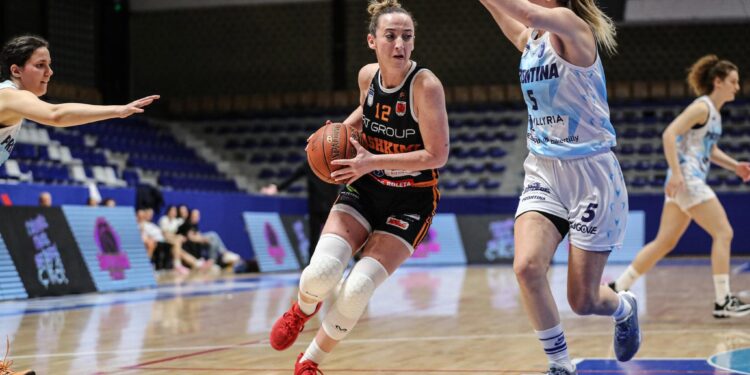 Basketboll, hidhet shorti për Superligën e femrave