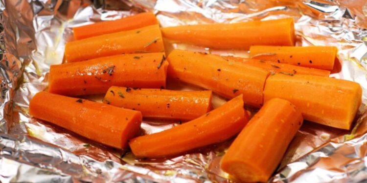 A duhet të shqetësoheni vërtetë për letrën e aluminit?