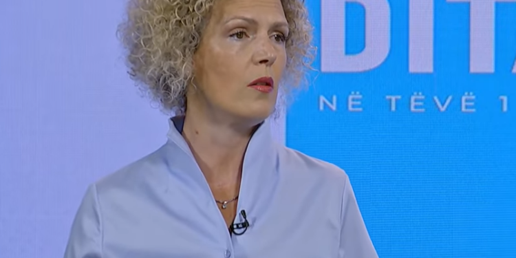 Ahmetaj: Raportet e Kosovës me ndërkombëtarët më të brishta se asnjëherë