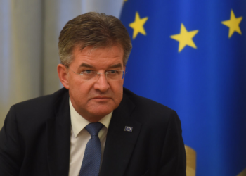 Lajçak paralajmëron vizitë në Kosovë për dialogun Kosovë – Serbi