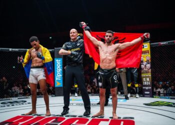 Palokaj i pandalshëm, shënon fitoren e radhës në MMA