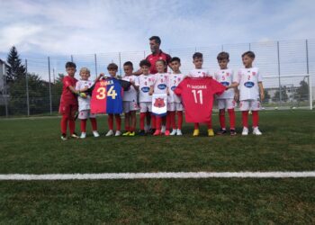 Shkolla e futbollit “Zidane” kthehet me trofe nga Baseli