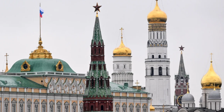 CNN: Platforma mediatike e krahut të djathtë mori para nga Rusia për të ndërhyrë në zgjedhjet në SHBA