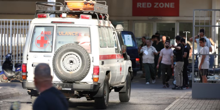 Tetë të vrarë, mijëra të plagosur nga shpërthimi i pajisjeve pager në Liban