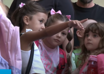 Si u realizua dita e parë e mësimit tërëditor në kryeqytet?