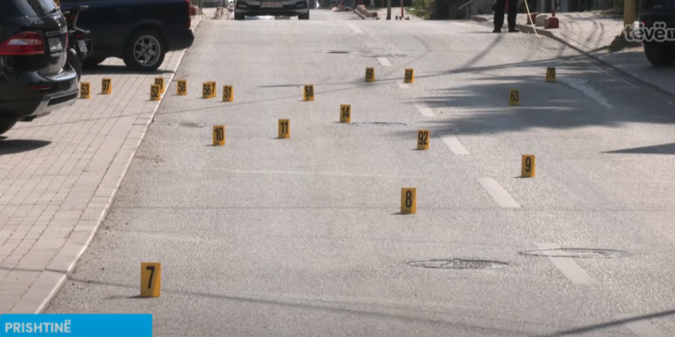 Si ndodhi vrasja e mbrëmshme në Prishtinë ku u shkrepën mbi 100 plumba?