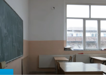 U përjashtua nga shkolla për shkak të mbulesës, shkolla “Bedri Pejani” kërkon qëndrim nga MAShTI