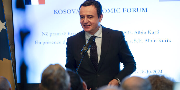 Kurti fton kompanitë franceze të investojnë në Kosovë