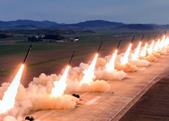 Koreja e Veriut kërcënon me armë bërthamore nëse sulmohet