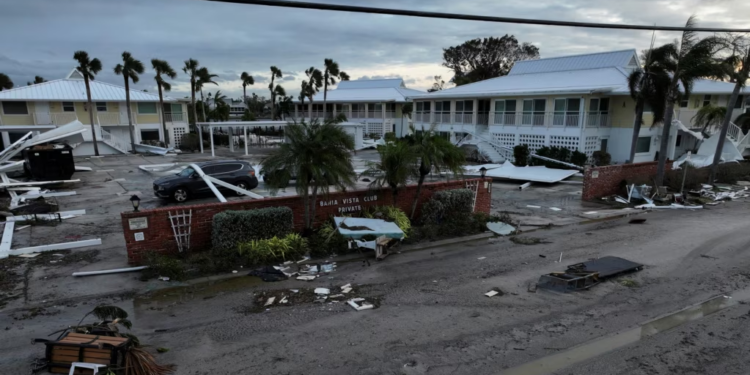 Të paktën 11 persona të vdekur nga uragani Milton në Floridë