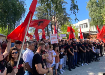 Pavarësisht marrëveshjeve, shqiptarëve në jug të Serbisë nuk u njihen diplomat e Kosovës