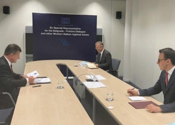 Nis takimi trepalësh në Bruksel