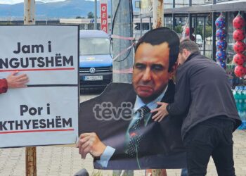 ​Aksioni simbolik i PSD-së në Merdarë me kritika ndaj Qeverisë Kurti