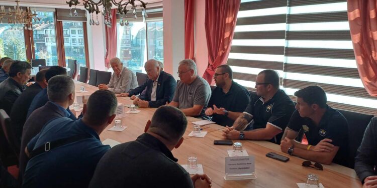 Minatorët e ShBA-së letër Kurtit