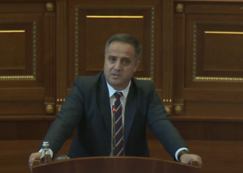 ​Selmanaj: Kurti po ju del në mbrojtje atyre që kanë abuzuar me paranë publike