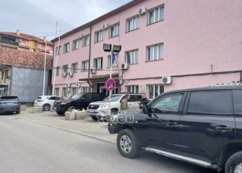 Sveçla, Krasniqi e Muja vizitojnë ish-objektin e strukturave paralele serbe tashmë i kthyer në Ministrinë e Punëve të Brendshme