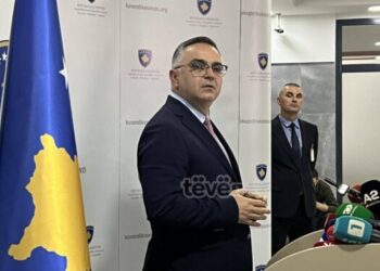 Tahiri: Rritja e pagave nga Qeveria Kurti mashtrim dhe tentim për blerje të votës