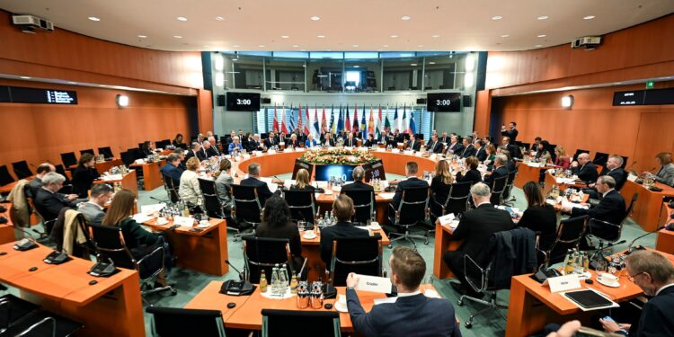 Kurti: Kosova do të lejojë lëvizjen e lirë për qytetarët e Bosnjës nga 1 janari