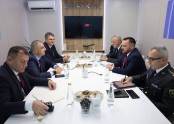 Maqedonci takohet me pronarin e kompanisë ‘Bayraktar’, dakordohen për vazhdim të bashkëpunimit