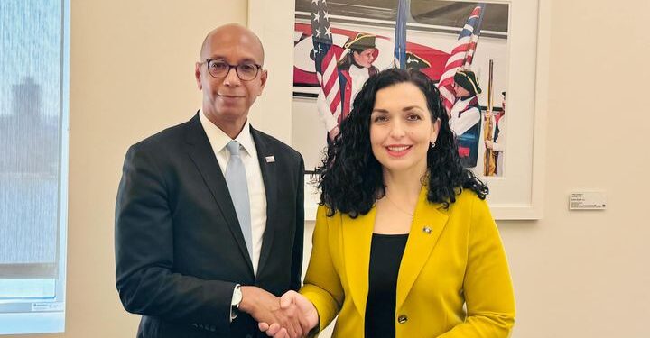 Osmani takohet me ambasadorin e SHBA-së në OKB, diskutojnë për paqen dhe sigurinë në rajon