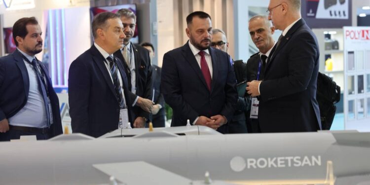 Maqedonci: Prodhuesit turq të armatimit do të jenë adresë e Kosovës për blerje