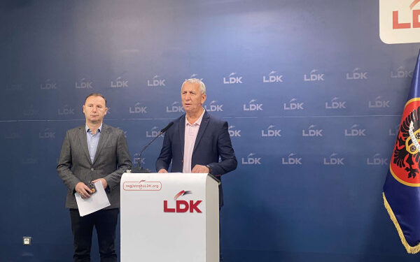 Ushqimi në FSK, Quni: Ushtarët po përballen me rrezikun real nga helmimi