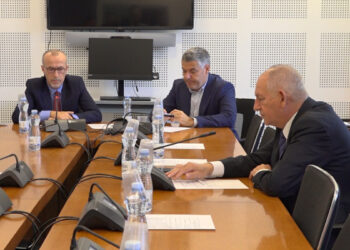 ​Sërish dështon Komisioni hetimor për tekstet shkollore