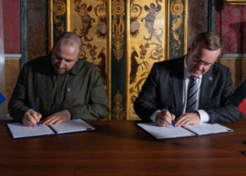 ​ Ukraina dhe Gjermania nënshkruajnë marrëveshje për forcimin e mbrojtjes ajrore