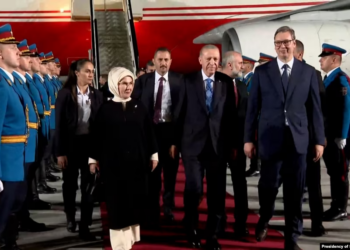 Erdogan në Beograd për takime me Vuçiqin dhe një forum biznesor