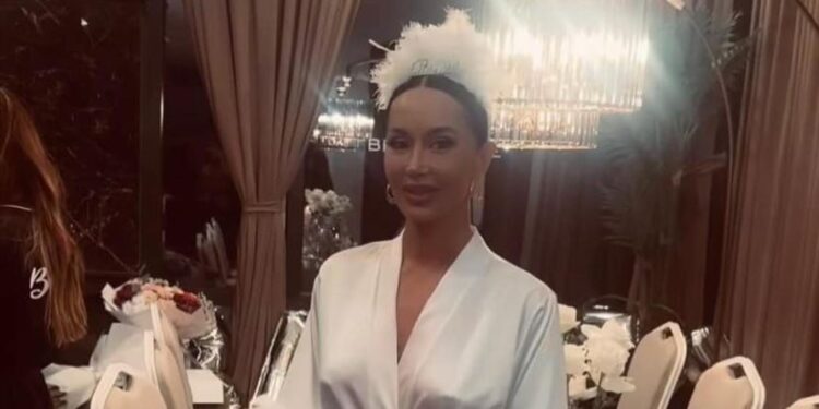 Dafina Zeqiri feston natën e beqarisë