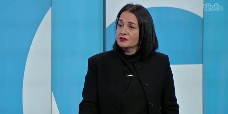 Pacolli: Opozita po thërret seanca për të shpifur