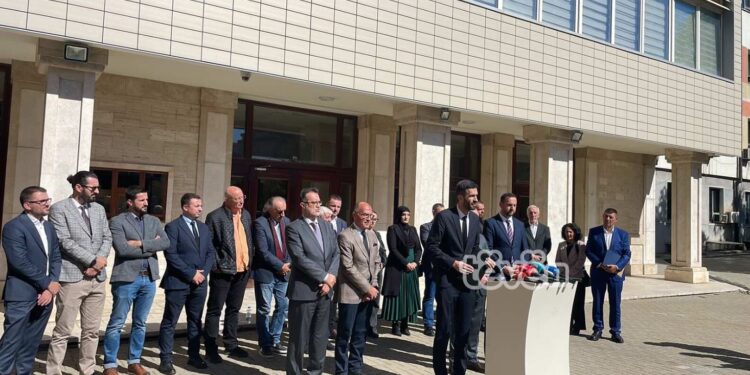 Rrahmani e Korenica zyrtarizojnë largimin nga VV-ja, i bashkohet koalicionit “Lista për Familjen”