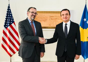 Kurti në takim me Kasanof kërkon zbatimin e marrëveshjes së Brukselit dhe aneksit të Ohrit