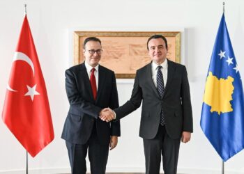  Kurti takon ambasadorin turk e vlerëson mbështetjen e Turqisë