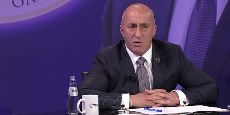 Haradinaj e konsideron mashtrim në shkëmbim të votës rritjen e pensioneve nga qeveria