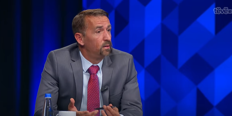 “Na masakrojnë” Rexhaj flet për takimin me Rugovën gjatë përgatitjeve për protestat e studentëve